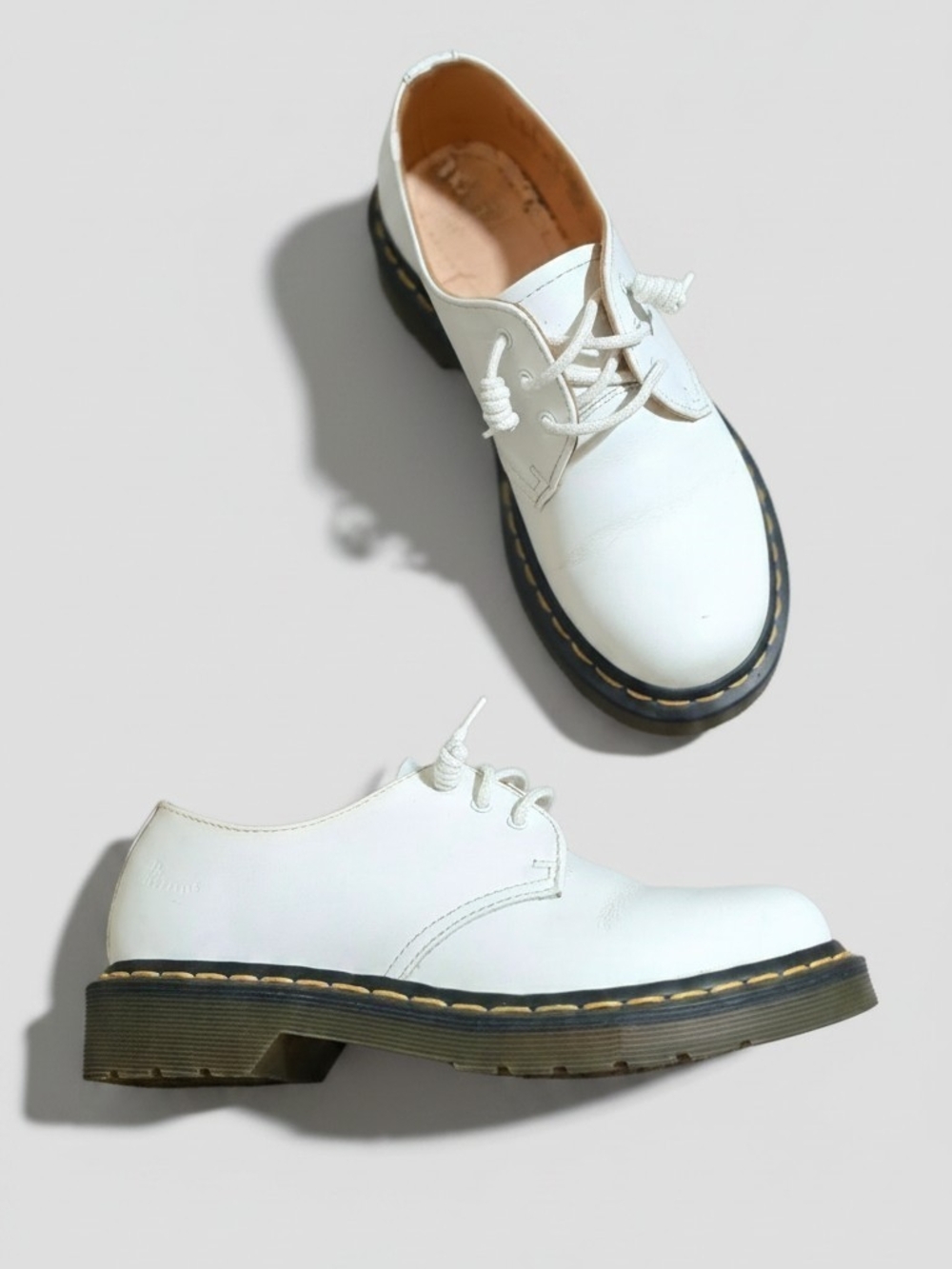 Dr. Martens 1461 White Smooth Leather 3-Eye Oxford Shoes Sz 6 Preppy Academia
